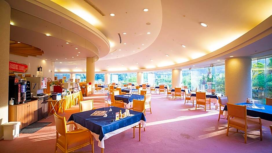 Kamogawa Country Hotel