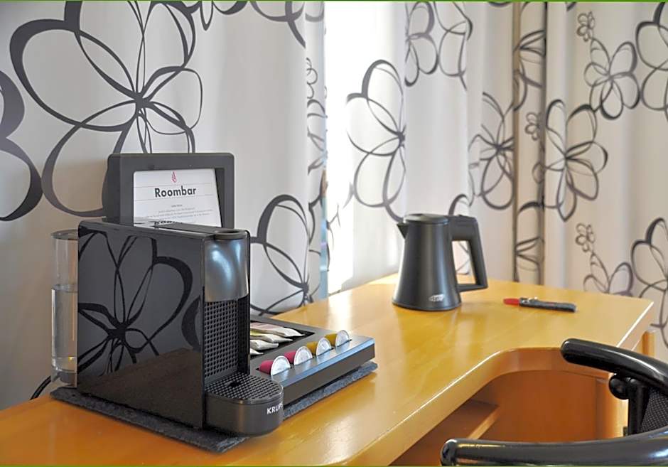 Villa Waldperlach by Blattl