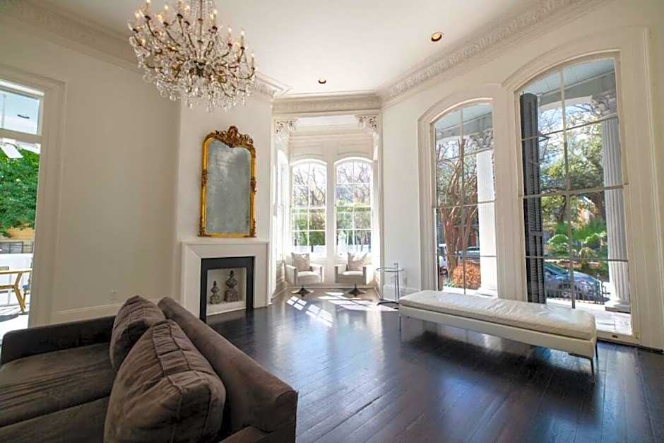 Melrose Mansion