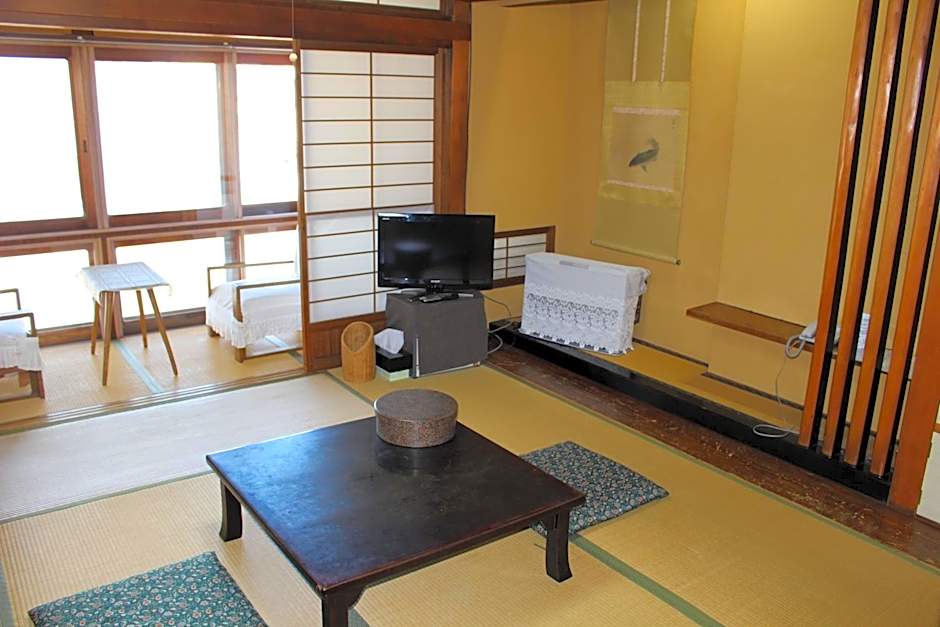 Historical Ryokan SENYUKAN