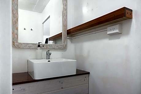 Bed in 4-Bed Mixed Dormitory Room