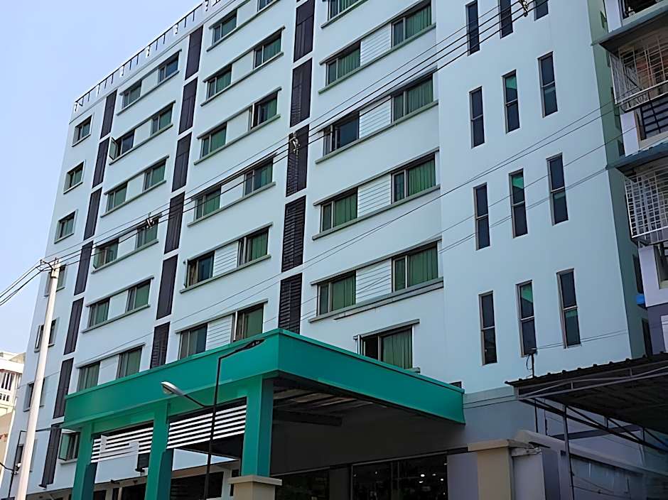 Silver Green Hotel