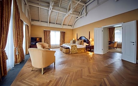 Suite with Sauna and Terrace