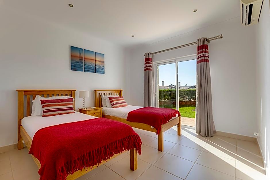 The View – Santo António Villas, Golf & Spa