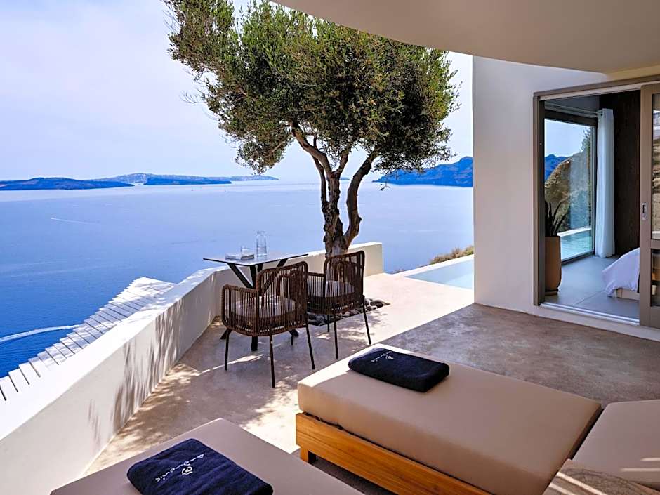 Andronis Luxury Suites