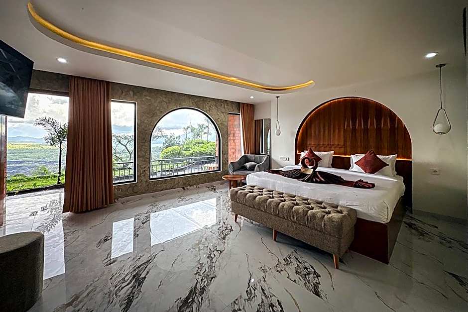 Caldera Hotel & Restaurant