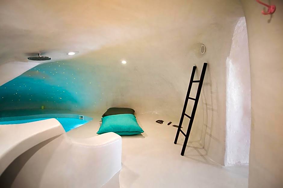 Sophia Luxury Suites