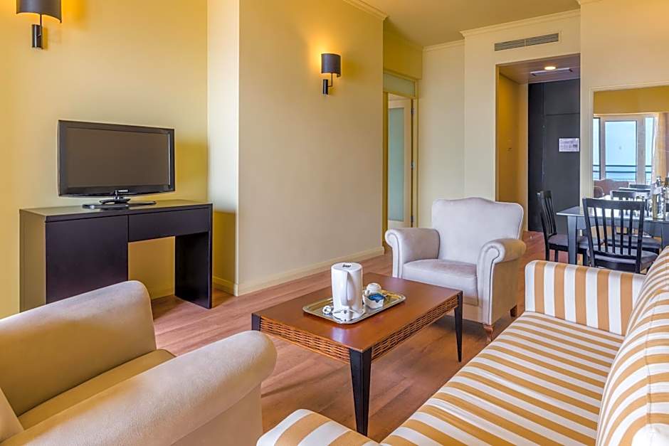 Calheta Beach - All-inclusive - Savoy Signature