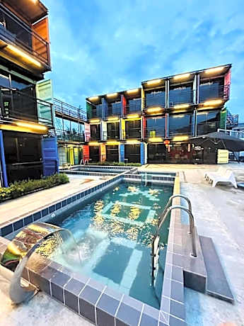 Boxinn The Kontena Home