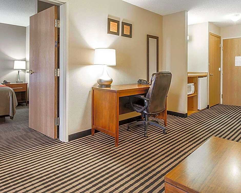 Comfort Inn Owatonna near Medical Center