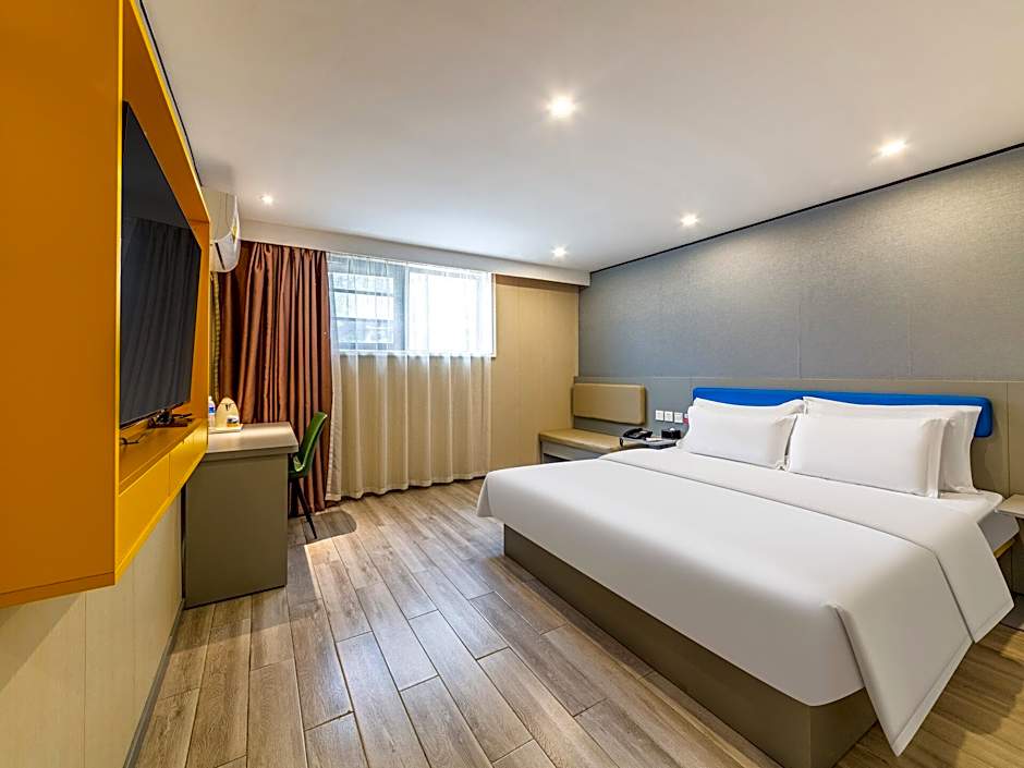 7 Days Inn Wuhan Huquan Street Yangjiawan Metro Station