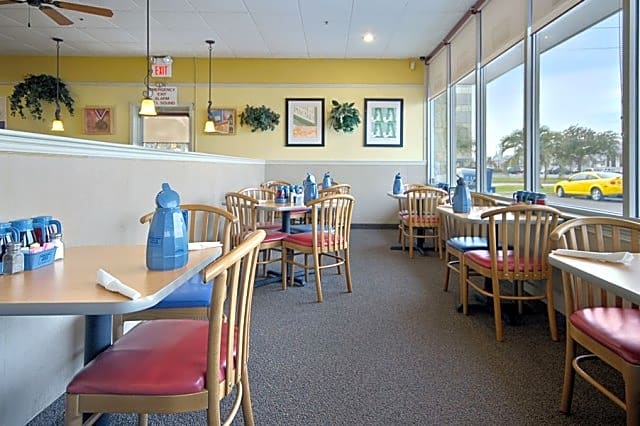 Ramada Metairie New Orleans Airport