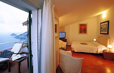 Junior Suite with Sea View