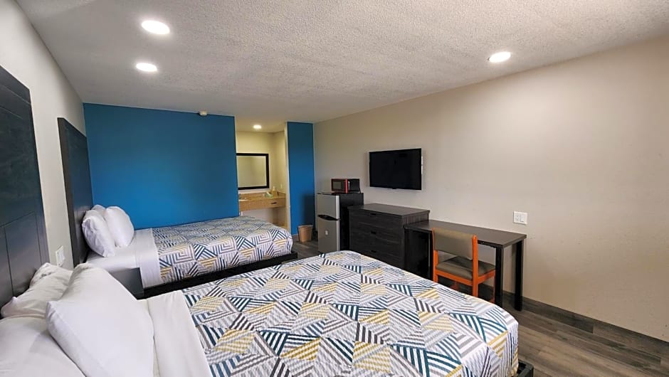 Scottish Inn & Suites