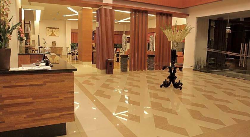 Aston Tanjung City Hotel