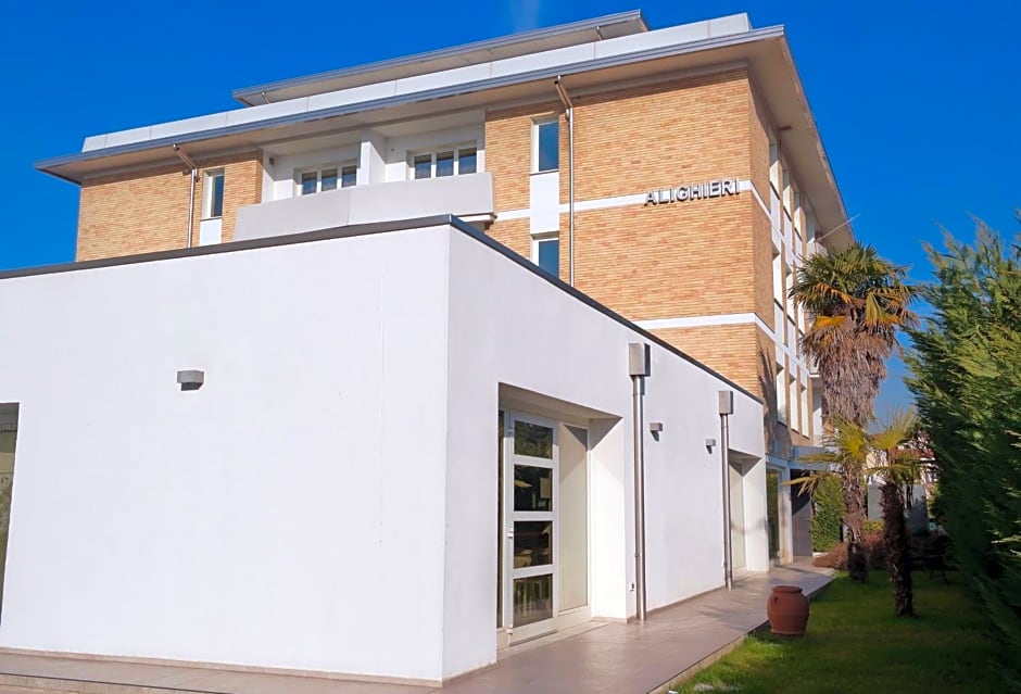 Ahr Hotel Villa Alighieri