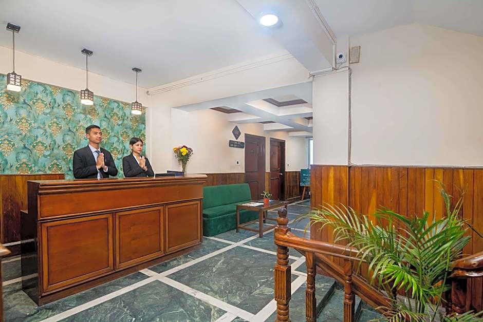 Muscatel Roma - 400 Mts from Mall Road