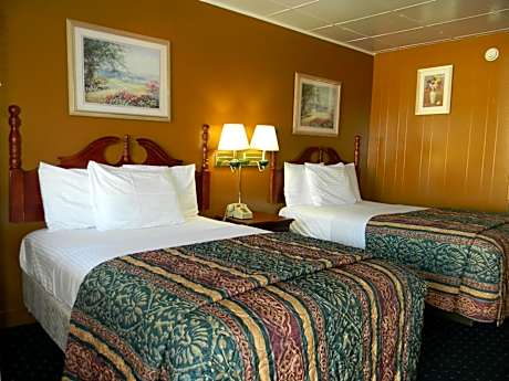 Double Room with Two Double Beds - Non-Smoking