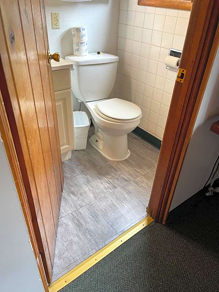 Kootenai Valley Motel