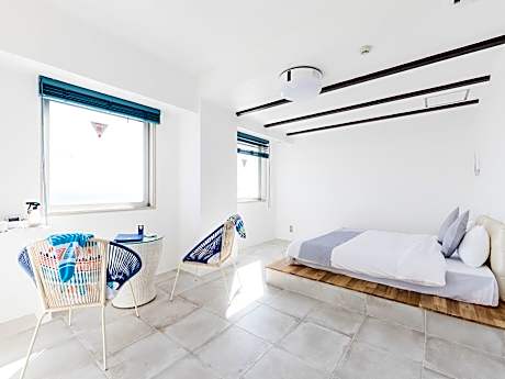 Mykonos Resorts Miura