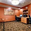 Comfort Inn & Suites Copley Akron