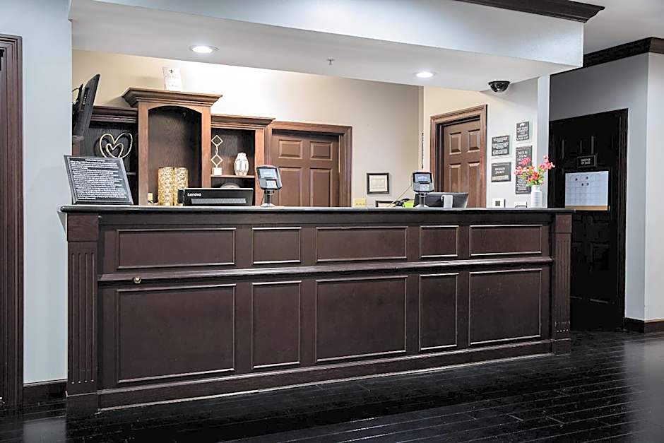 Evangeline Downs Hotel, an Ascend Collection Hotel