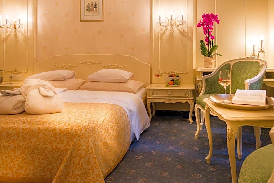 Schlosshotel Römischer Kaiser