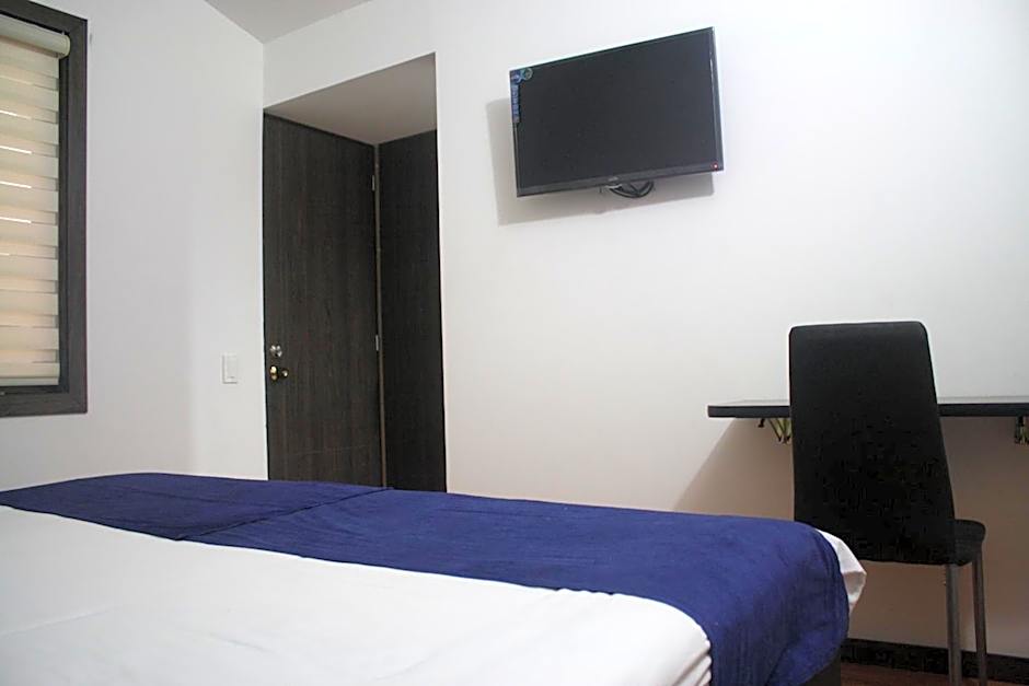 Stay Blue Hotel