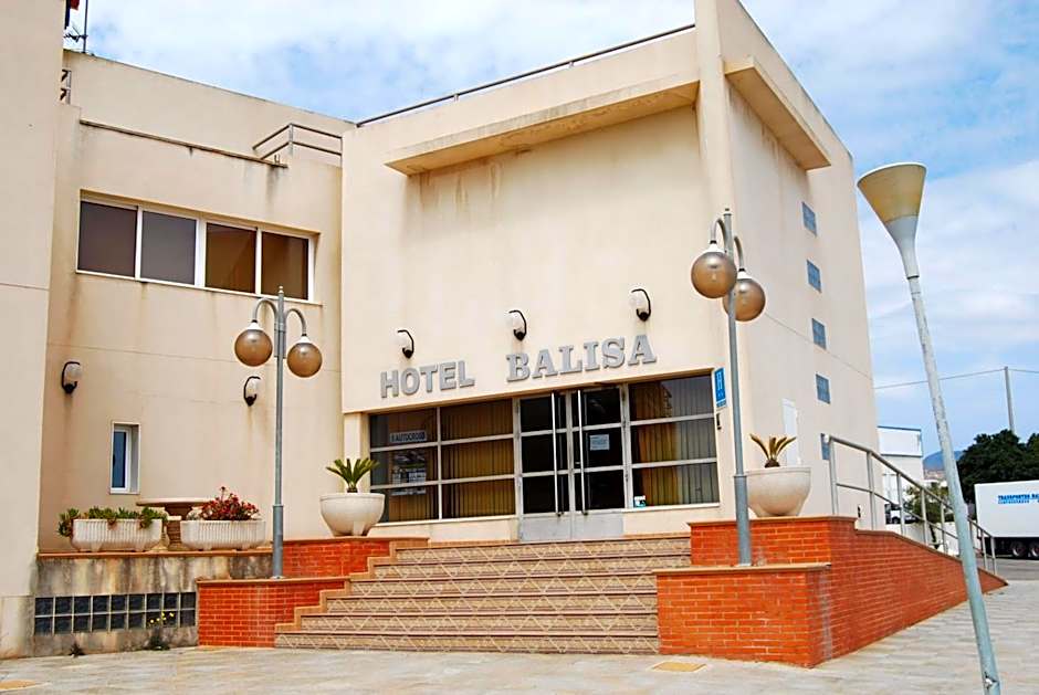 Bayo Lirola Hotel Balisa