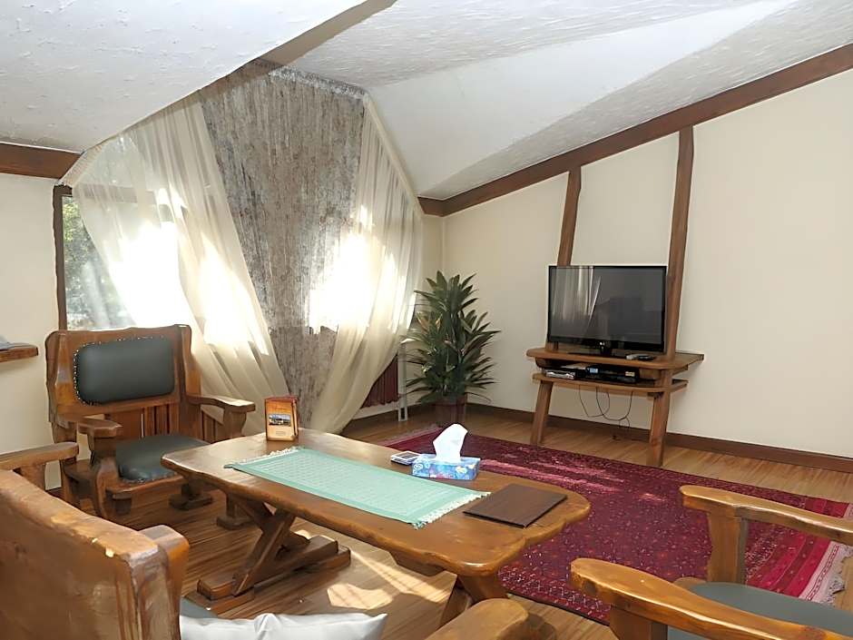 Saraishyq Hotel