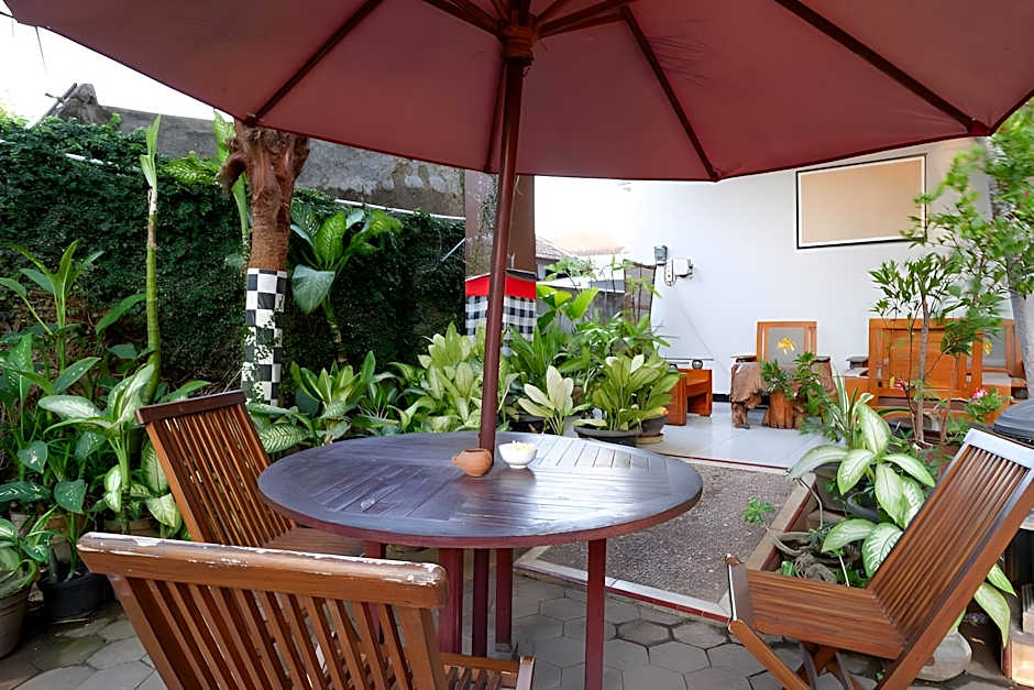 RedDoorz Syariah near Menara Kudus