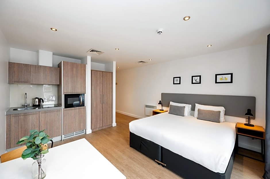 Staycity Aparthotels Birmingham Central Newhall Square