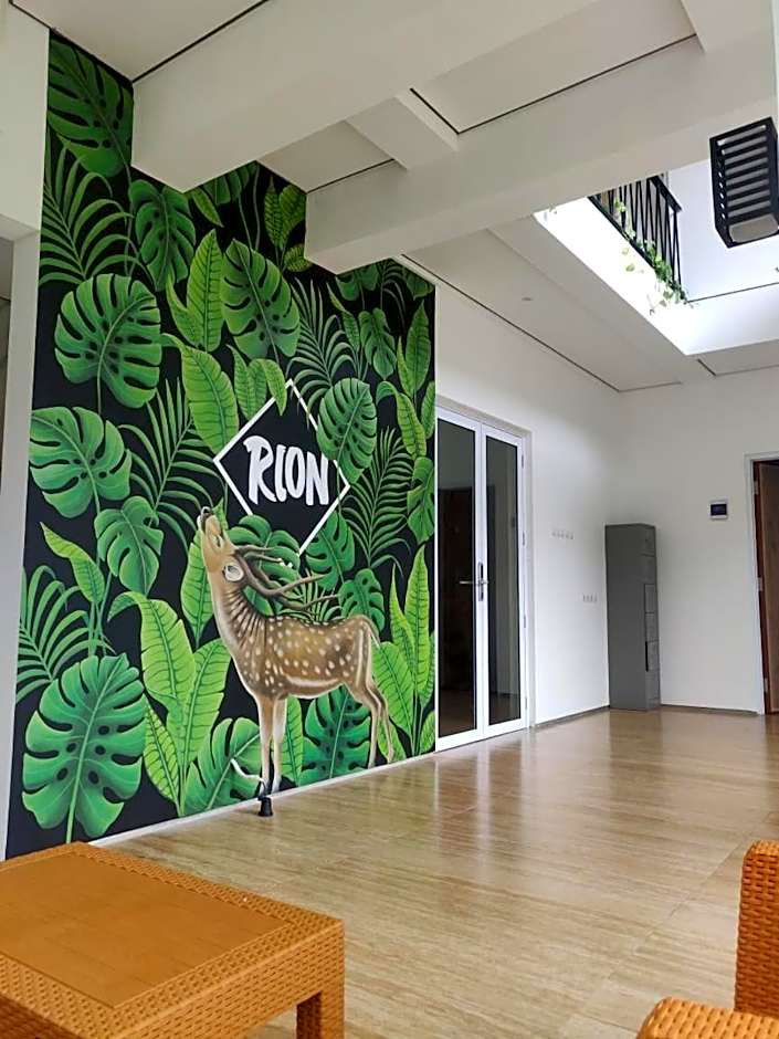 Rion Hostel Bogor