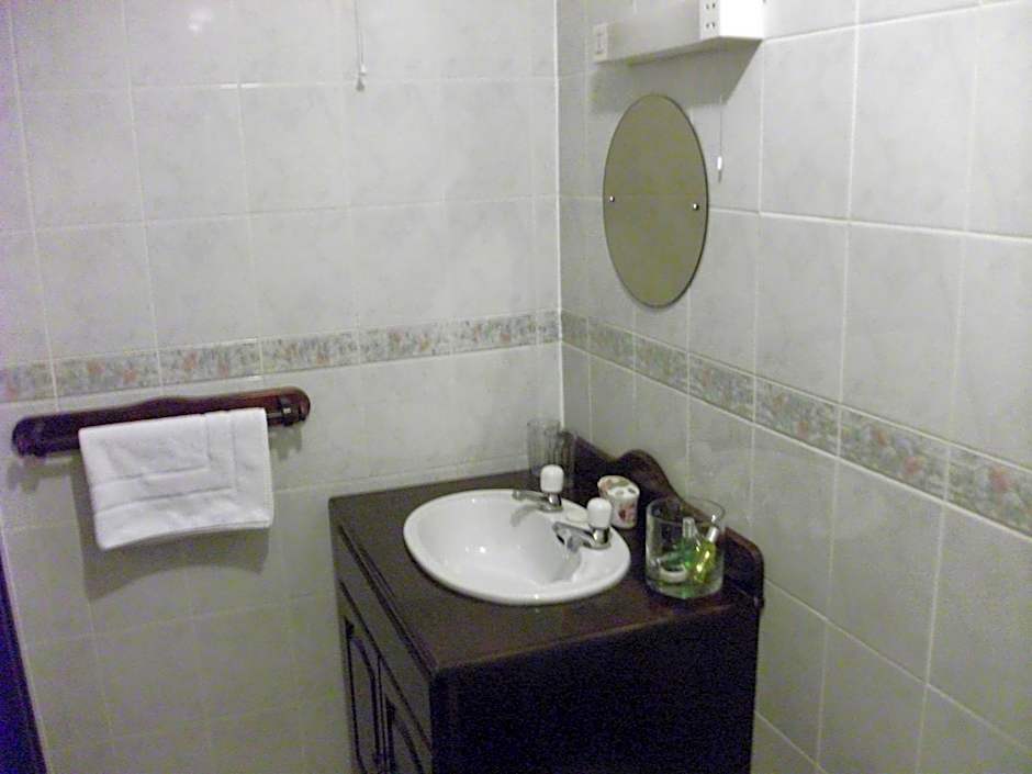 The Lantern Pike Inn