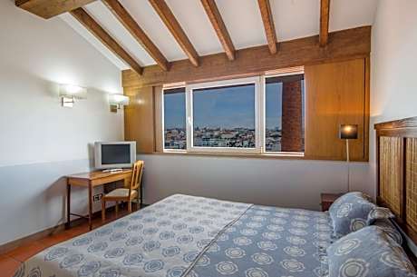 Suite with City View