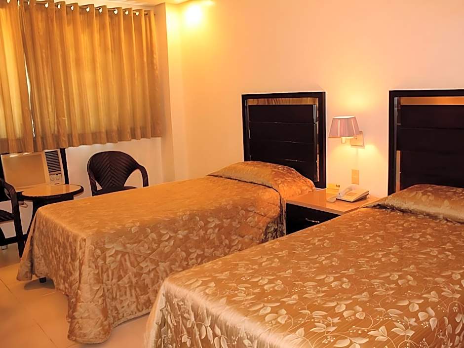 Goldenfield Kundutel