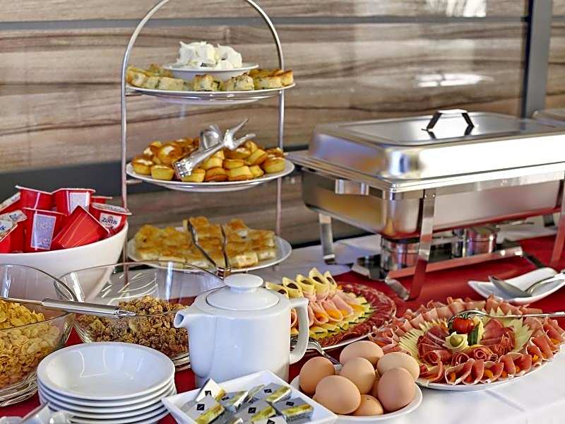 Hotel Theater Belgrade