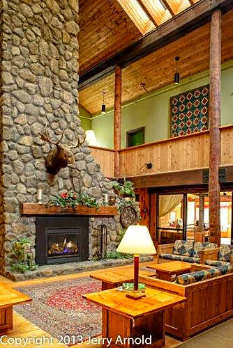 Snowy Owl Inn