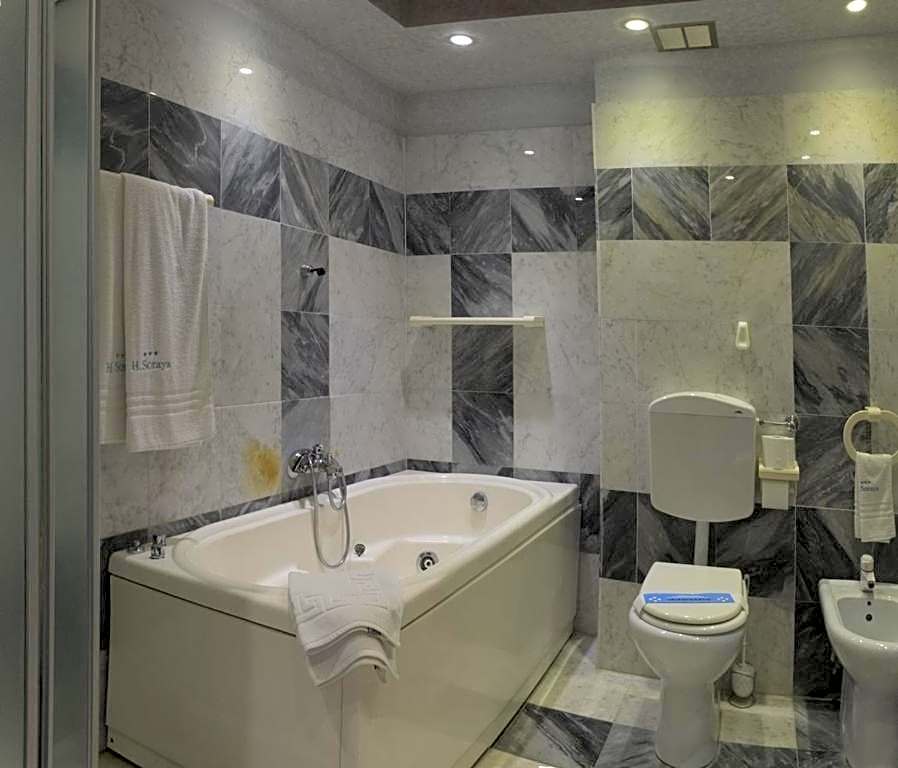 Hotel Soraya & Apartments