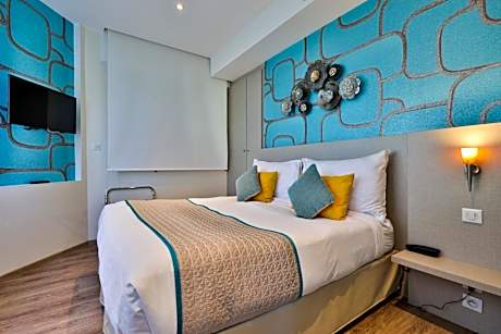 Superior Suite with Terrace and Sea View