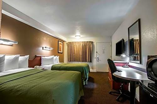 Studio 6 Anaheim – Anaheim, CA