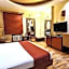 Royal Castle Grand