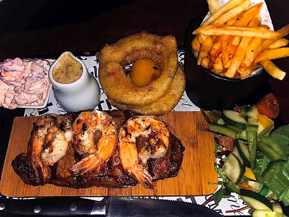 Bennachie Lodge Hotel