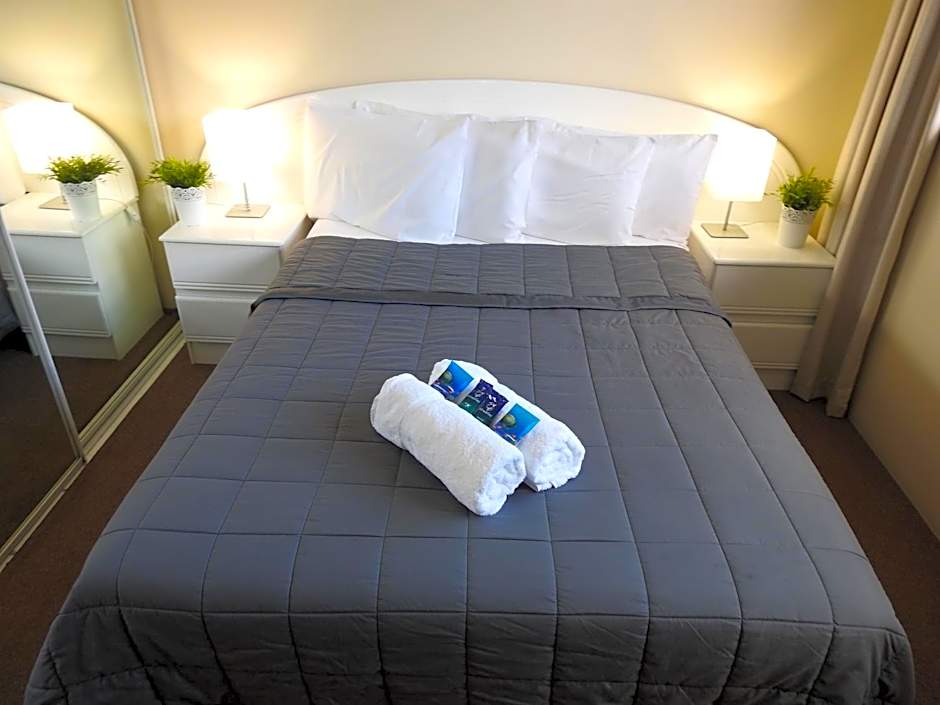 Blue Waters Apartments