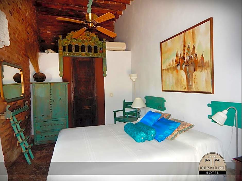 Hotel Torres Del Fuerte