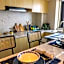 Zhuguang Royal Star International Apartment (Guangzhou Shamian)