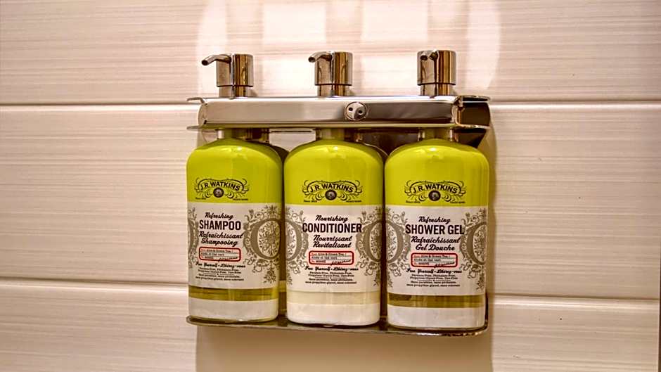 Holiday Inn Express Hotel & Suites Byram By IHG