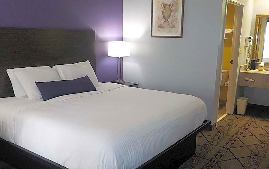 SureStay Plus Hotel by Best Western Warner Robins AFB