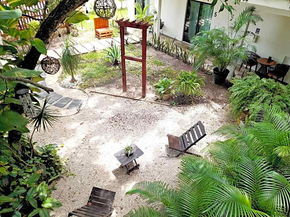 Hotel Maalob Che Bacalar by Rotamundos