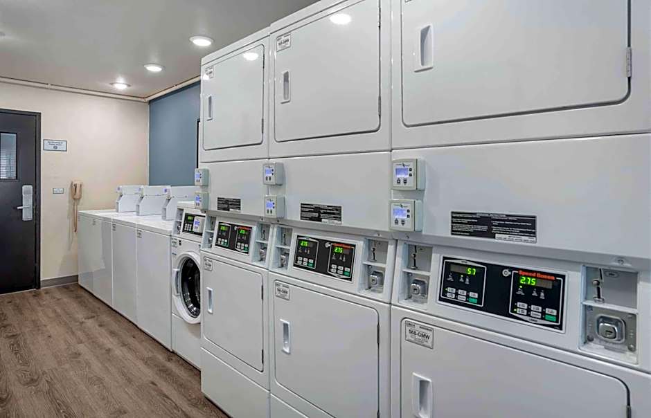 Extended Stay America Select Suites - Tallahassee - East